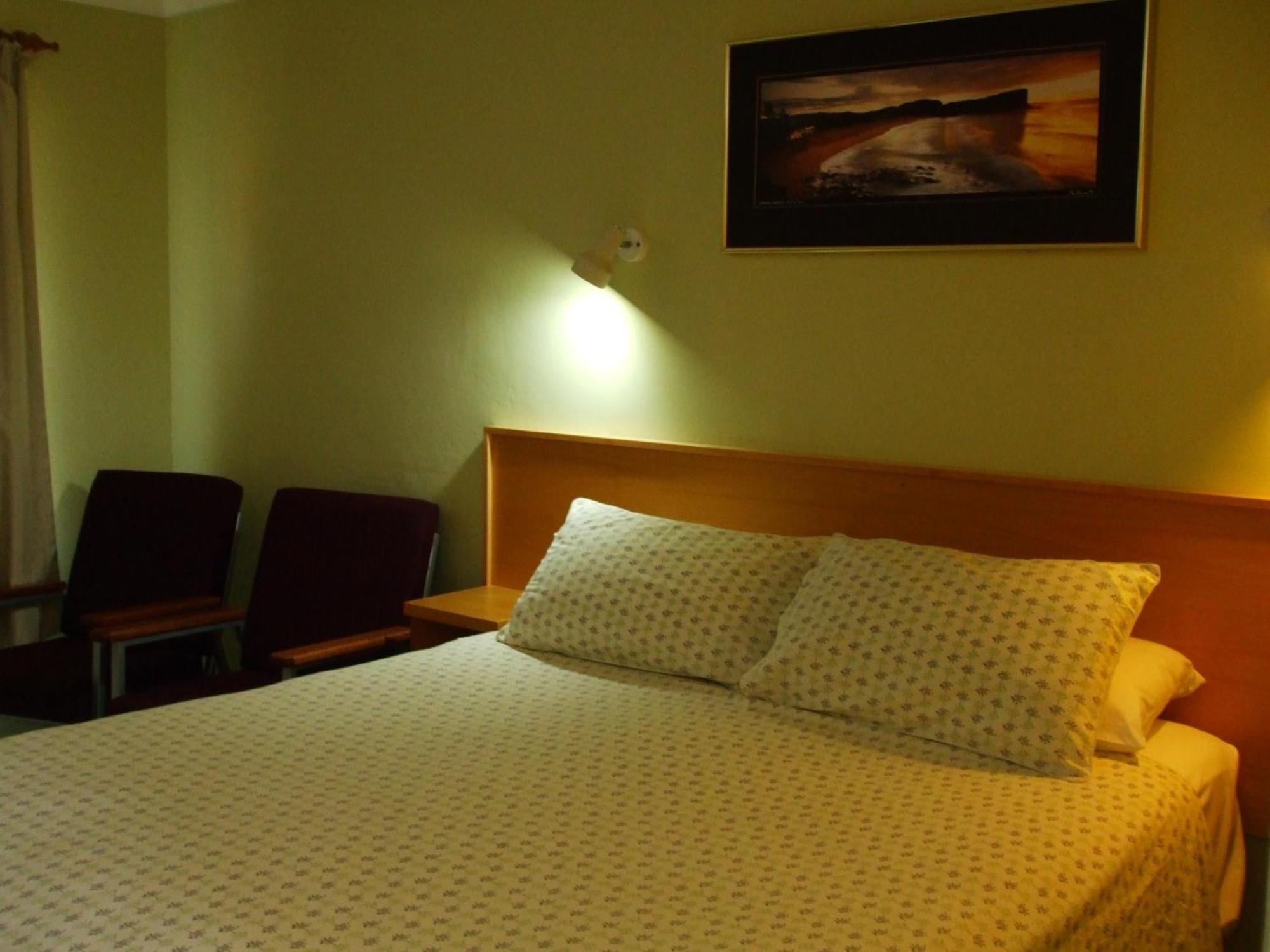 Anna Bella Motel غلين اينيس الغرفة الصورة